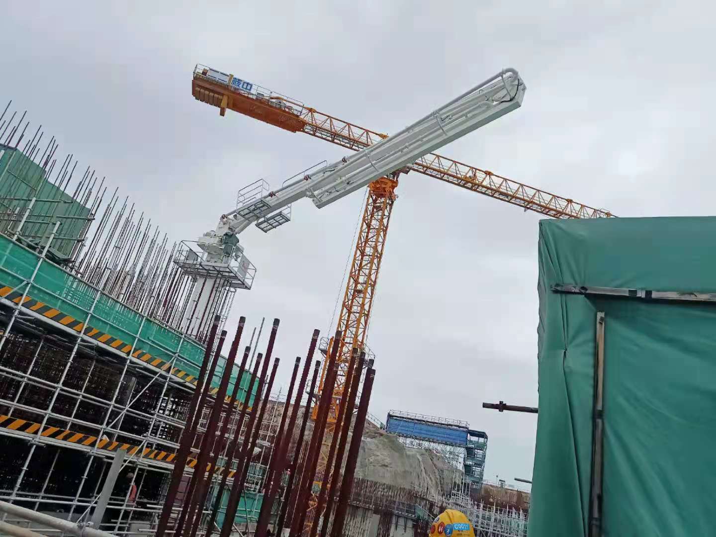 布料機(jī)安裝 布料機(jī)安裝